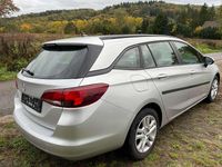 Gebraucht Opel Astra Edition 110 PS (80 kW) 2019 Argon silber/ice silver Kombi