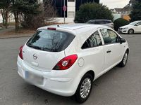 Gebraucht Opel Corsa Selection 69 PS (50 kW) 2014 Weiß Kleinwagen