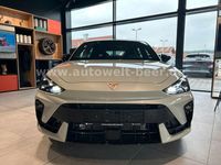 Neu Cupra Leon VZ 300 PS (220 kW) 2025 Grau Limousine