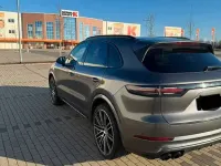 Gebraucht Porsche Cayenne 441 PS (324 kW) 2020 Grau SUV
