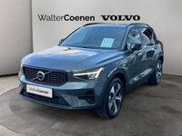 Neu Volvo XC40 Plus 163 PS (119 kW) 2026 Gruen SUV