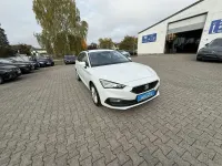 Używany Seat Leon Style 150 KM (110 kW) 2022 Biały Kombi