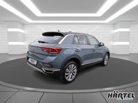 Neu VW T-Roc Style 150 PS (110 kW) 2025 Petroleum blue, metallic SUV