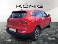 Gebraucht Renault Kadjar 140 PS (102 kW) 2021 Dezirrot metallic SUV
