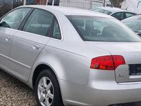Second-hand Audi A4 131 CP (96 kW) 2005 Argintiu Berlinǎ