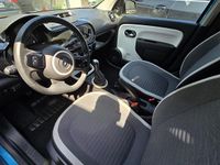 Second-hand Renault Twingo 70 CP (51 kW) 2017 Albastru Hatchback