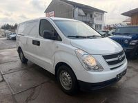 Gebraucht Hyundai H-1 170 PS (125 kW) 2010 Weiß Van / Kleinbus