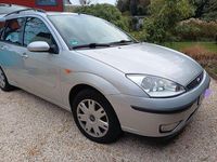 Gebraucht Ford Focus Ghia 131 PS (96 kW) 2002 Silber Kombi