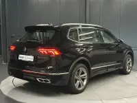 Gebraucht VW Tiguan Allspace R-line 190 PS (139 kW) 2022 Deep black perleffekt SUV