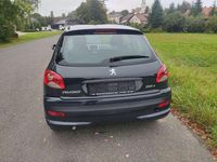 Gebraucht Peugeot 206 Basis 73 PS (53 kW) 2011 Gris hurricane Kleinwagen