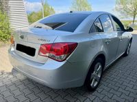 Gebraucht Chevrolet Cruze 163 PS (119 kW) 2011 Silber Limousine