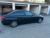 gebraucht BMW 320 i Garagenfahrzeug