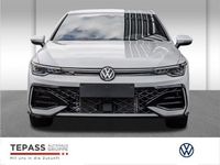 Neu VW Golf R-line 150 PS (110 kW) 2025 Pure white Limousine
