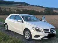 Gebraucht Mercedes A180 122 PS (89 kW) 2014 Weiß Kleinwagen