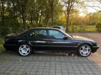 Gebraucht BMW 728 Basis 193 PS (141 kW) 1996 Schwarz Limousine
