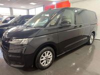 Second-hand VW Multivan Basis 150 CP (110 kW) 2023 Negru Monovolum