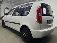 Gebraucht Skoda Roomster 69 PS (50 kW) 2011 Weiß Van / Kleinbus