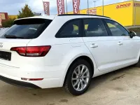 Używany Audi A4 Ambiente 122 KM (89 kW) 2017 Biały Sedan/Limuzyna