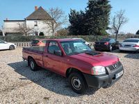 Gebraucht Nissan Navara 133 PS (97 kW) 2012 Rot Pickup