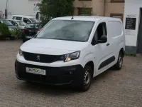 Gebraucht Peugeot Partner Premium 131 PS (96 kW) 2023 Weiß Van / Kleinbus