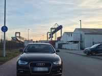 Gebraucht Audi A4 170 PS (125 kW) 2012 Grau Limousine