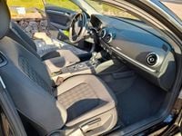 Gebraucht Audi A3 Attraction 125 PS (91 kW) 2016 Schwarz Limousine