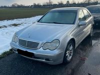 Gebraucht Mercedes C220 143 PS (105 kW) 2001 Silber Limousine