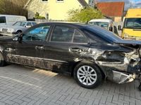 gebraucht Mercedes E320 CDI V6 Lim. Avantgarde -Navi-Xenonlicht-