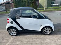 gebraucht Smart ForTwo Coupé 0.8 cdi Automatik AHK TÜV 04/2025