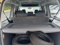 Second-hand VW Caddy Maxi 109 CP (80 kW) 2011 Bej Monovolum