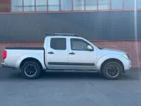 Gebraucht Nissan Navara 231 PS (169 kW) 2011 Silber Pickup