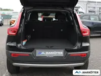 Gebraucht Volvo XC40 Momentum 190 PS (139 kW) 2018 Stone) / solid (schwarz SUV
