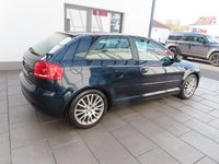 Gebraucht Audi A3 125 PS (91 kW) 2010 Blau Kleinwagen