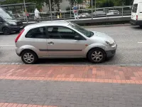 Gebraucht Ford Focus 103 PS (75 kW) 2005 Silber Kleinwagen