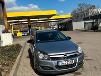 Gebraucht Opel Astra 90 PS (66 kW) 2005 Silber Kombi