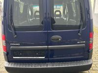 Gebraucht Opel Combo 94 PS (69 kW) 2007 Blau Van / Kleinbus