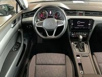 Gebraucht VW Passat Business 150 PS (110 kW) 2024 Schwarz Kombi