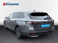 Gebraucht VW Passat Elegance 150 PS (110 kW) 2025 Grau Kombi