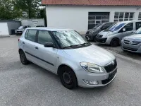 Gebraucht Skoda Fabia 60 PS (44 kW) 2010 Grau Limousine