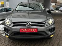 Gebraucht VW Touareg 204 PS (150 kW) 2016 Canyon grey metallic SUV