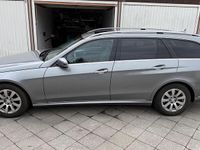 Gebraucht Mercedes E220 170 PS (125 kW) 2015 Grau Kombi