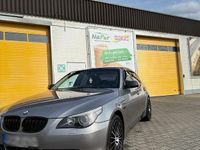 Gebraucht BMW 523 170 PS (125 kW) 2006 Grau Limousine