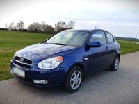 Gebraucht Hyundai Accent 97 PS (71 kW) 2007 Blau Kleinwagen
