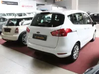 Gebraucht Ford B-MAX Trend 90 PS (66 kW) 2013 Weiß Van / Kleinbus
