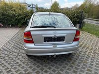 Usata Opel Astra 101 CV (74 kW) 2001 Argento Berlina