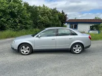Gebraucht Audi A4 130 PS (95 kW) 2001 Silber Limousine
