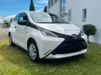 Gebraucht Toyota Aygo 69 PS (50 kW) 2017 Weiß Kleinwagen