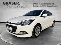 Gebraucht Hyundai i20 Trend 101 PS (74 kW) 2017 Weiß Limousine
