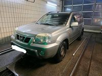 Gebraucht Nissan X-Trail Comfort 114 PS (83 kW) 2003 Gold SUV