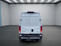 Gebraucht Iveco Daily 175 PS (128 kW) 2022 Weiß Van / Kleinbus